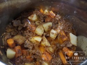 Instant Pot® Beef Curry Rice 